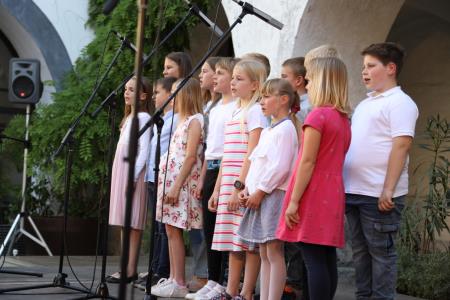 Območna revija otroških in mladinskih pevskih zborov občin Kamnik in Komenda (26)